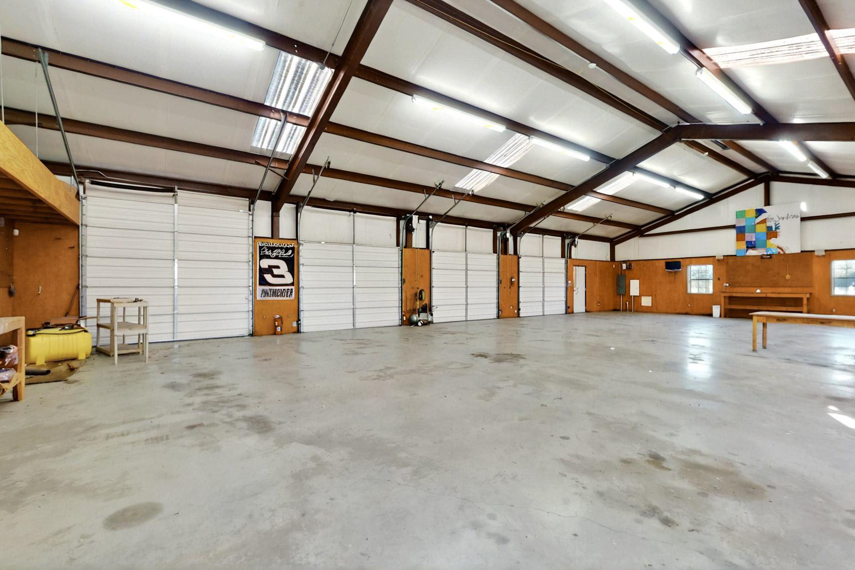 Texas Meadow View Estate with Carriage Home, Pool, Fire pit, & Indoor Wedding Flexibility
